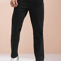 HIGHLANDER Men Straight Fit Mid Rise Black Jeans - Master