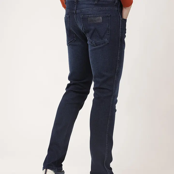 Wrangler Men Slim Low Rise Blue Jeans - Master